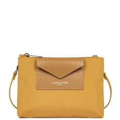 Petit pochette